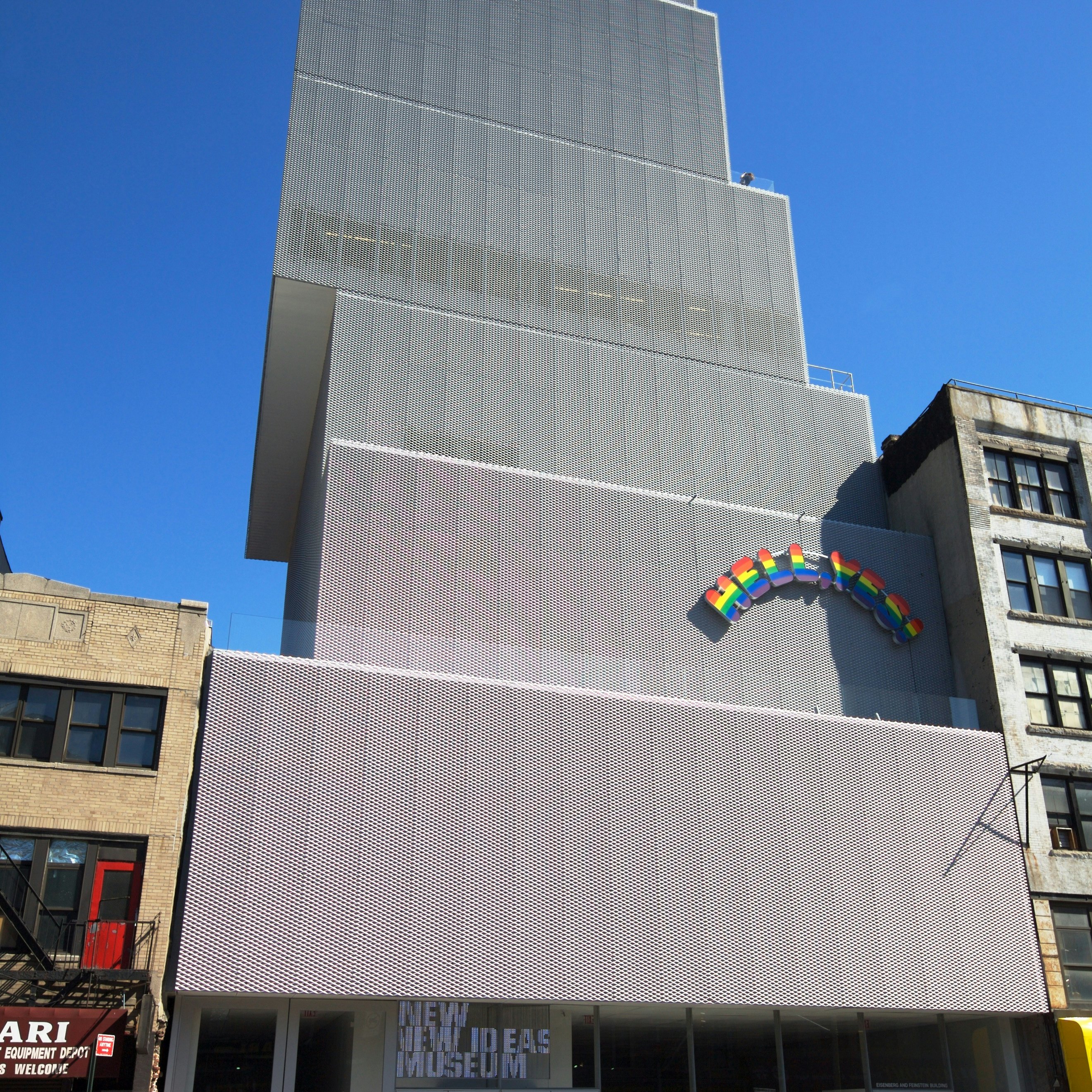 New Museum of Contemporary Art.