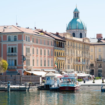 Buildings alongside Lake Como at Piazza Cavour, Como, Lombardy, Italy